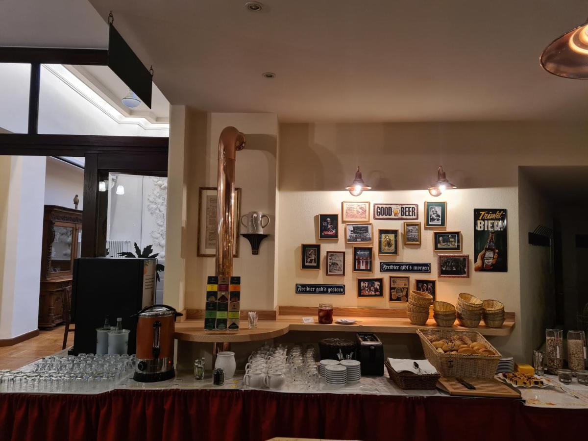 Hotel Brauhaus Wittenberg Buitenkant foto