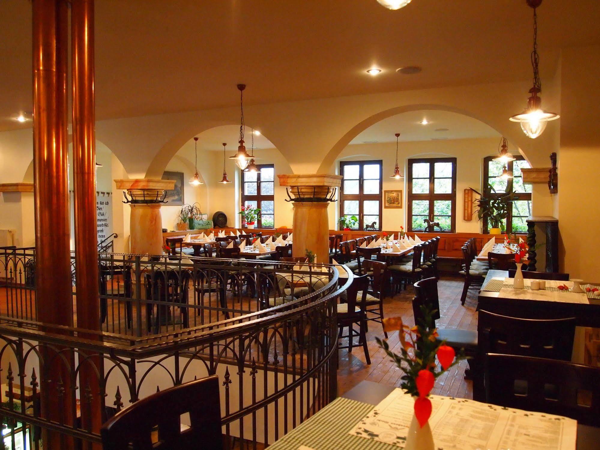 Hotel Brauhaus Wittenberg Buitenkant foto
