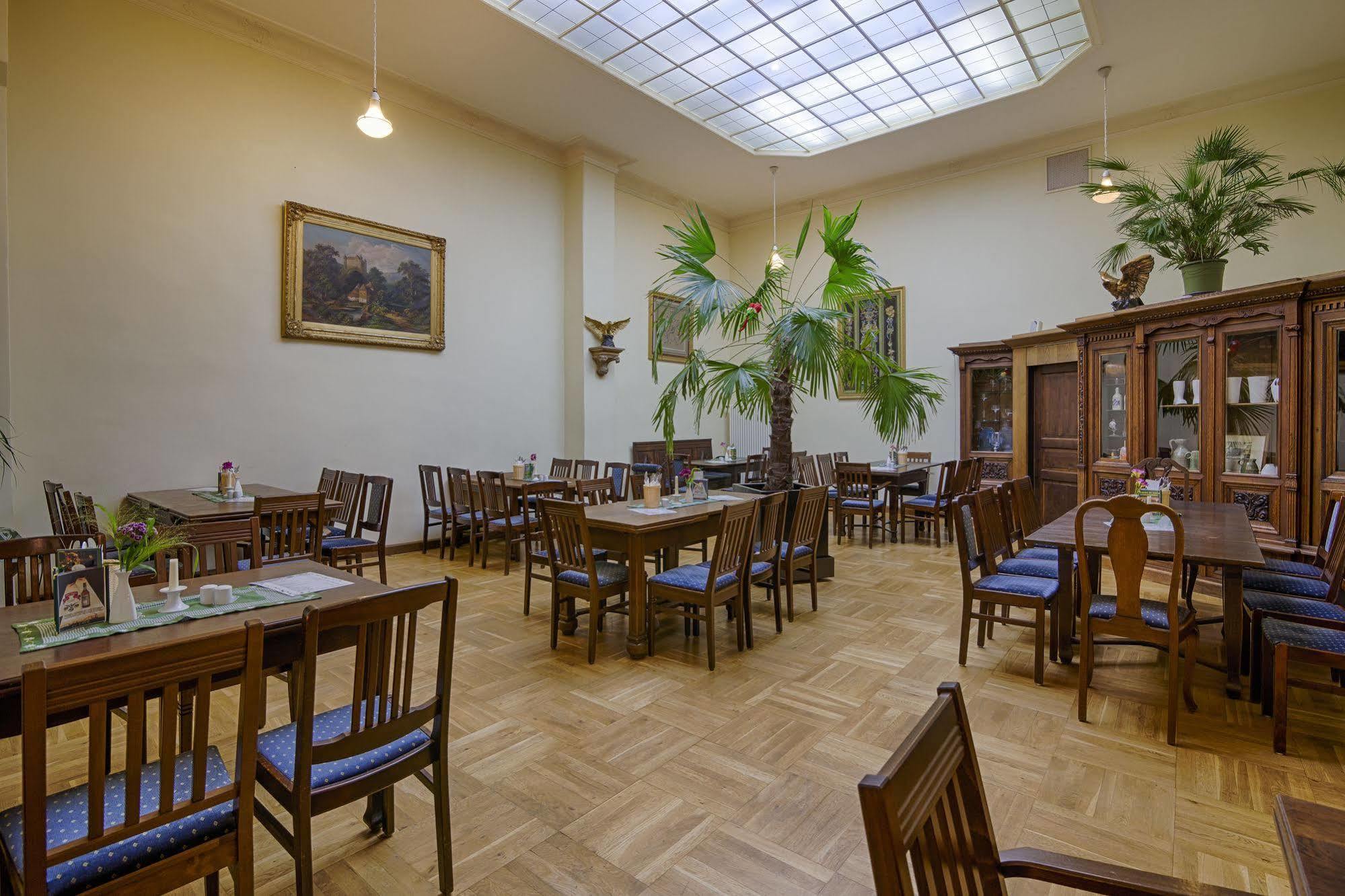 Hotel Brauhaus Wittenberg Buitenkant foto