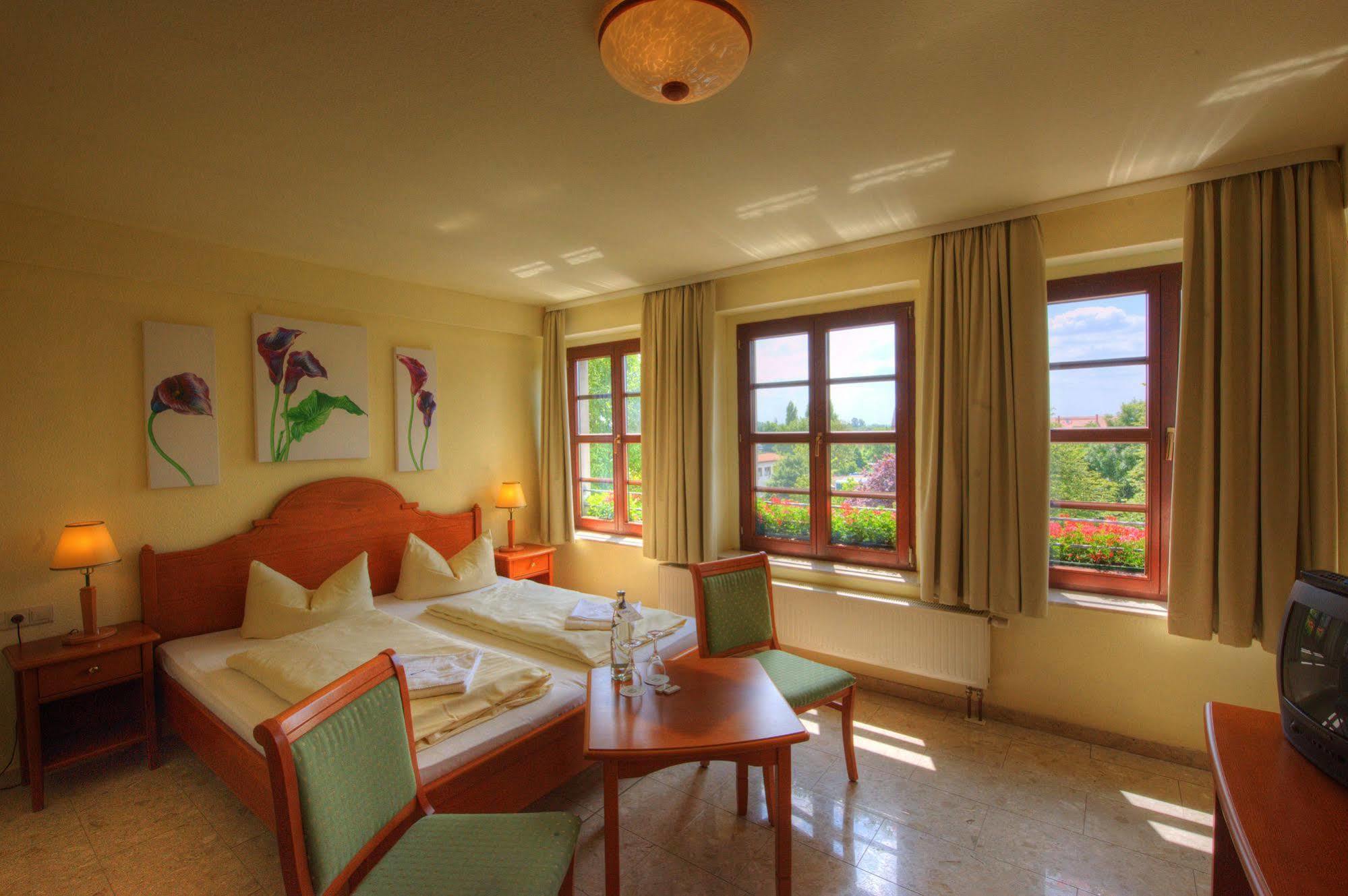 Hotel Brauhaus Wittenberg Buitenkant foto